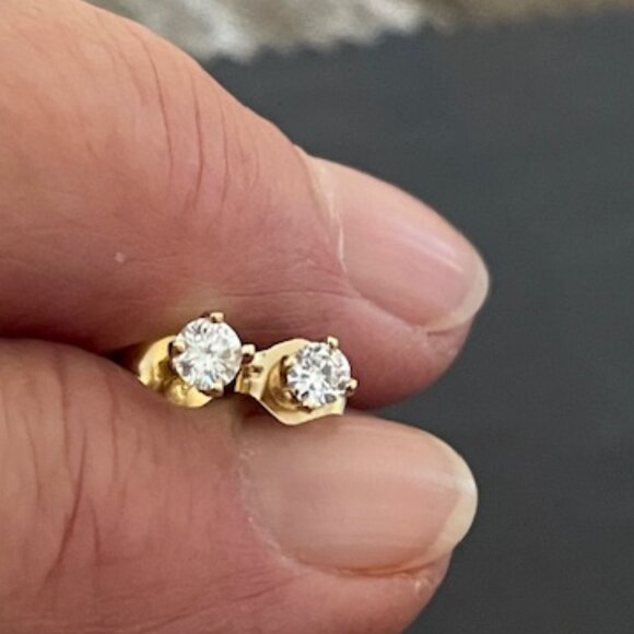 SOLD Genuine Diamond Round Stud Earrings in 14K Solid Yellow Gold - Picture 7 of 10